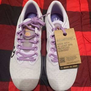 Women’s Nike Zoom Fly 5 Road Running Shoes size 9 Brand New in Box